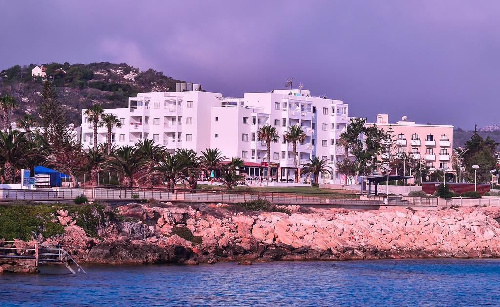 Astreas Beach Hotel Apartments Protaras Extérieur photo