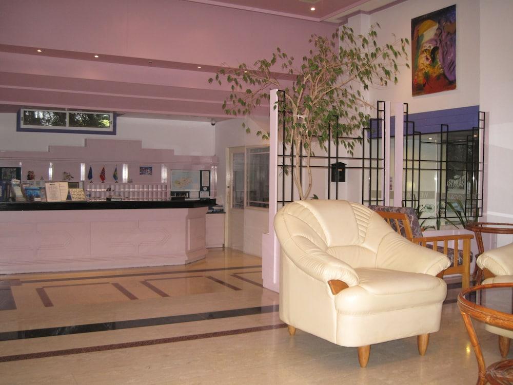 Astreas Beach Hotel Apartments Protaras Extérieur photo