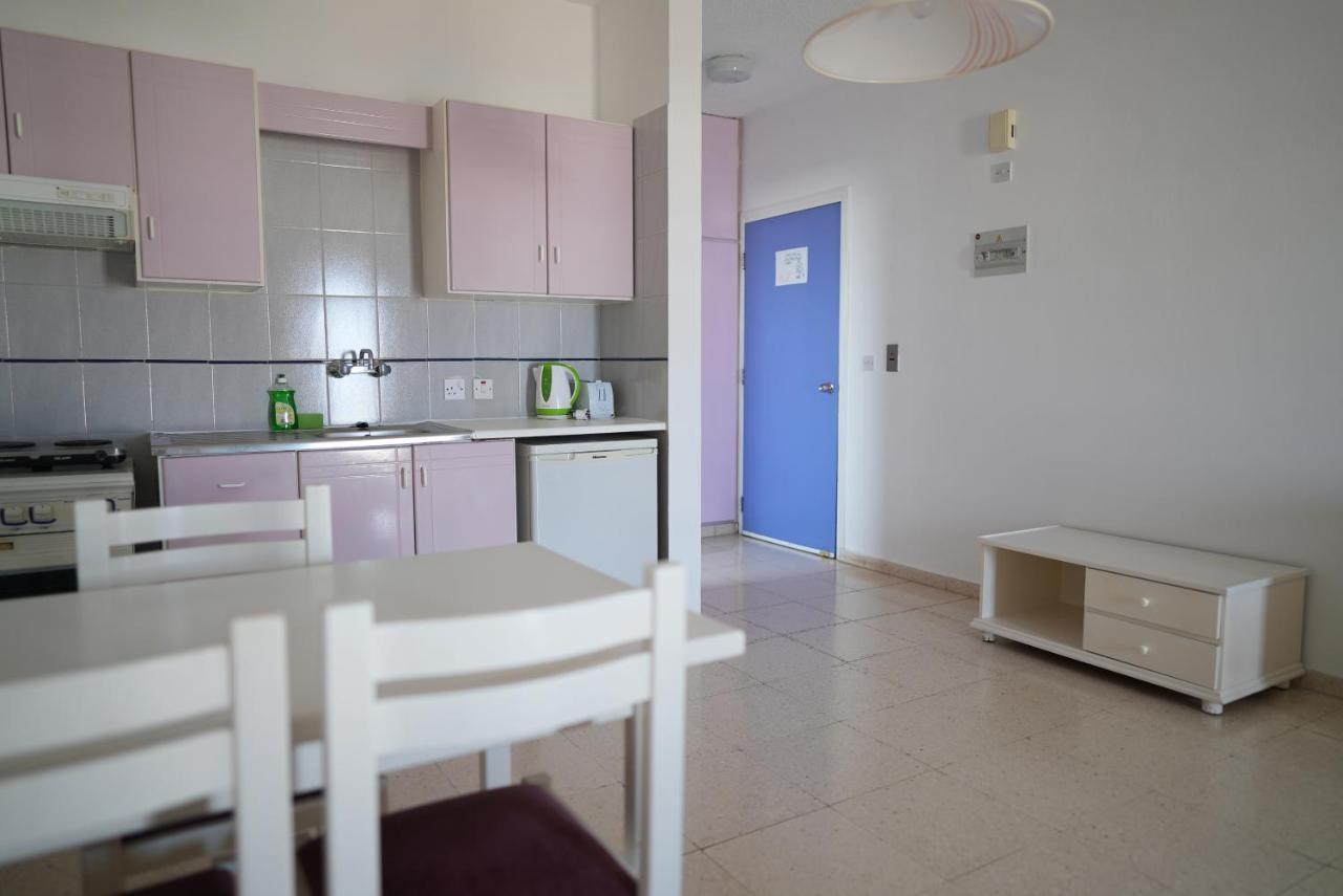 Astreas Beach Hotel Apartments Protaras Extérieur photo